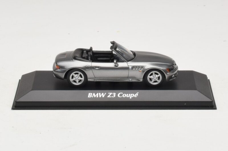 BMW Z3 Grey Metallic Maxichamps 1:43 940024330 Diecast