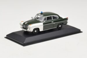 Borgward Isabella Polizei Frankfurt Minichamps 1:43 400096090 Diecast — photo 2 of 5