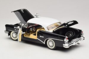 Buick Century Sun State Patrol Mira 1:18 6118 Diecast — photo 5 of 8