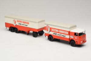 Bussing LU 11/16 Box Trailer Dextro Energen Minichamps 1:43 499073940 Diecast — photo 4 of 6