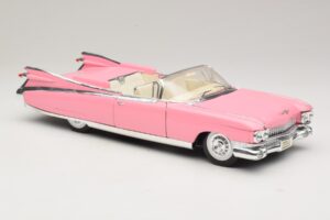 Cadillac Eldorado Biarritz Pink Maisto 1:18 31813-P1 Diecast — photo 6 of 8