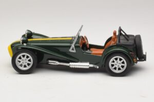 Caterham Super Seven Green Anson 1:18 30317-W1 Diecast — photo 3 of 6