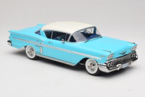 Chevrolet Bel Air Impala Coupe Turquoise & Cream KK-Scale 1:18 KKDC181593 Diecast — photo 4 of 6