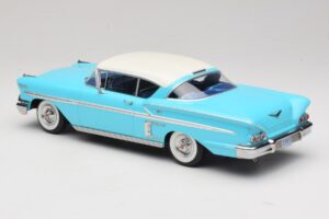 Chevrolet Bel Air Impala Coupe Turquoise & Cream KK-Scale 1:18 KKDC181593 Diecast — photo 5 of 6