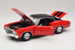 Chevrolet Chevelle SS454 Red Maisto 1:18 31890-P1 Diecast — photo 2 of 8