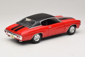 Chevrolet Chevelle SS454 Red Maisto 1:18 31890-P1 Diecast — photo 3 of 8