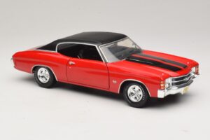 Chevrolet Chevelle SS454 Red Maisto 1:18 31890-P1 Diecast — photo 6 of 8
