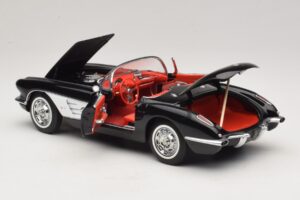 Chevrolet Corvette C1 Tuxedo Black AUTOart 1:18 71142 Diecast — photo 5 of 8