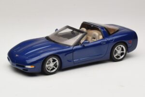 Chevrolet Corvette C5 Commemorative Edition Blue AUTOart 1:18 71157 Diecast — photo 3 of 9