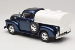 Chevrolet Pickup Blue Mira 1:18 6270 Diecast — photo 7 of 8