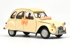 Citroen 2CV Wedding Gift Beige Norev 1:18 181475 Diecast — photo 2 of 3