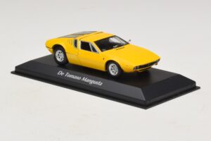 De Tomaso Mangusta Yellow Maxichamps 1:43 940127120 Diecast — photo 3 of 5