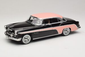 DeSoto Fireflite Sedan Black & Pink KK-Scale 1:18 KKDC181542 Diecast