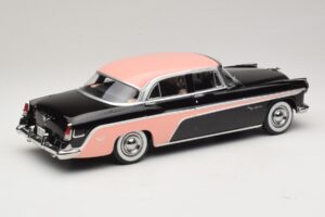 DeSoto Fireflite Sedan Black & Pink KK-Scale 1:18 KKDC181542 Diecast — photo 2 of 6