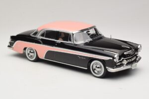 DeSoto Fireflite Sedan Black & Pink KK-Scale 1:18 KKDC181542 Diecast — photo 4 of 6