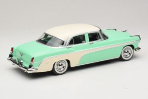 DeSoto Fireflite Sedan Light Green & Cream KK-Scale 1:18 KKDC181543 Diecast — photo 2 of 6