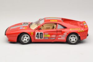 Ferrari 288 GTO #40 Red Bburago 1:18 3027-P4 Diecast — photo 4 of 8