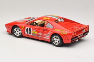 Ferrari 288 GTO #40 Red Bburago 1:18 3027-P4 Diecast — photo 7 of 8