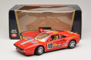 Ferrari 288 GTO #40 Red Bburago 1:18 3027-P4 Diecast — photo 8 of 8
