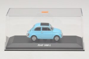 Fiat 500 L Blue Maxichamps 1:43 940121601 Diecast — photo 4 of 5