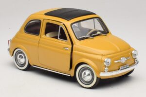 Fiat 500 Yellow Solido 1:18 8042 Diecast — photo 6 of 8