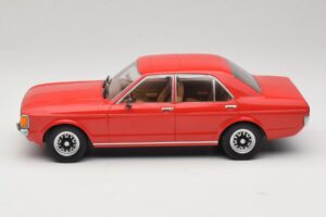 Ford Consul Red MCG 1:18 MCG18568 Diecast — photo 3 of 6