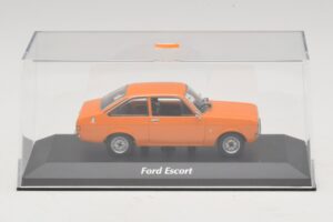Ford Escort Mk2 Orange Maxichamps 1:43 940084101 Diecast — photo 4 of 5