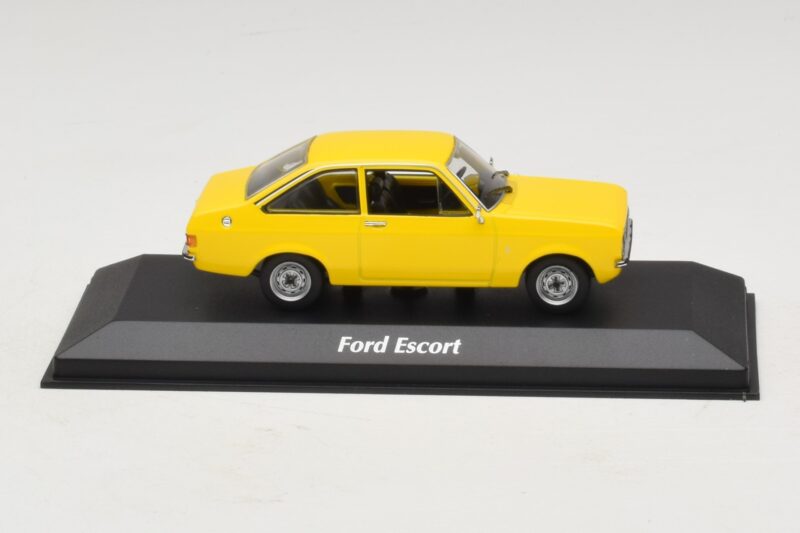 Ford Escort Mk2 Yellow Maxichamps 1:43 940084100 Diecast