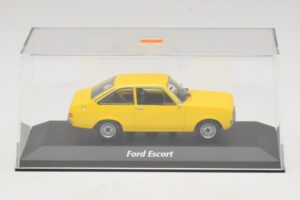 Ford Escort Mk2 Yellow Maxichamps 1:43 940084100 Diecast — photo 4 of 5