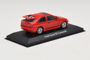 Ford Escort RS Cosworth Red Maxichamps 1:43 940082100 Diecast — photo 2 of 5