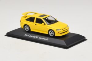 Ford Escort RS Cosworth Yellow Maxichamps 1:43 940082101 Diecast — photo 3 of 5