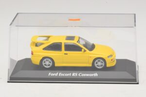 Ford Escort RS Cosworth Yellow Maxichamps 1:43 940082101 Diecast — photo 4 of 5