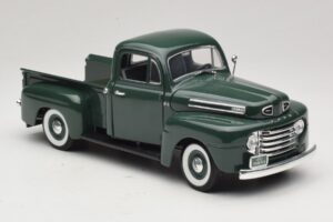 Ford F-1 Green Road Legends 1:18 92218 Diecast — photo 6 of 8