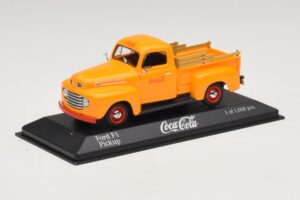 Ford F1 Coca-Cola Minichamps 1:43 400082062 Diecast — photo 2 of 5