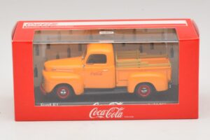 Ford F1 Coca-Cola Minichamps 1:43 400082062 Diecast — photo 5 of 5