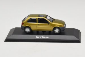 Ford Fiesta Mk4 Gold Maxichamps 1:43 940085060 Diecast