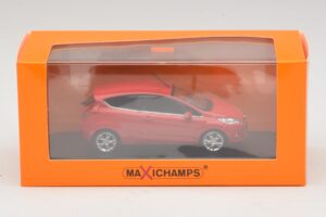 Ford Fiesta Mk7 Red Maxichamps 1:43 940088000 Diecast — photo 5 of 5