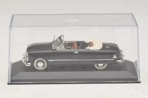 Ford FL Cabriolet Black Minichamps 1:43 400082231 Diecast — photo 4 of 5