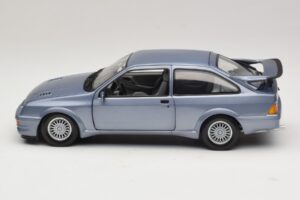 Ford Sierra RS Cosworth Blue Minichamps 1:18 150084072 Diecast — photo 4 of 8