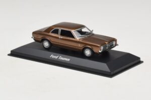 Ford Taunus TC Brown Metallic Maxichamps 1:43 940081300 Diecast — photo 3 of 5