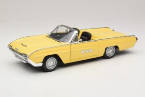 Ford Thunderbird Cabriolet Yellow Anson 1:18 Ford Thunderbird Cabriolet Yellow Anson 1:18 30334-P1 Diecast