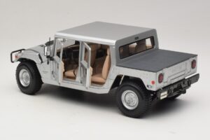 Hummer H1 Hard Top Silver Maisto 1:18 36857 Diecast — photo 5 of 8