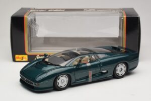 Jaguar XJ220 Green Metallic Maisto 1:18 31807 Diecast — photo 8 of 8