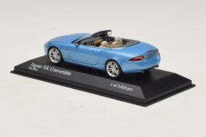 Jaguar XK X150 Convertible Light Blue Metallic Minichamps 1:43 400130530 Diecast — photo 3 of 5