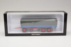 Kassbohrer 3-Achs Blue Black Minichamps 1:43 439161090 Diecast — photo 6 of 6