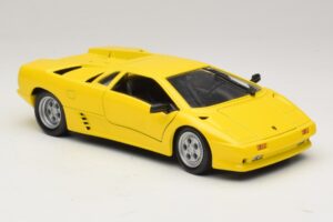 Lamborghini Diablo Yellow Maisto 1:18 32803 Diecast — photo 6 of 8