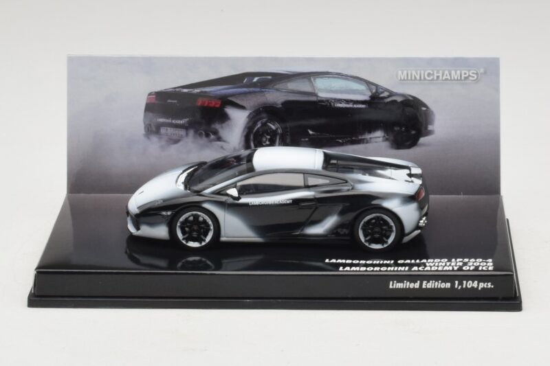 Lamborghini Gallardo LP560-4 Academy of Ice Black Minichamps 1:43 436103800 Diecast