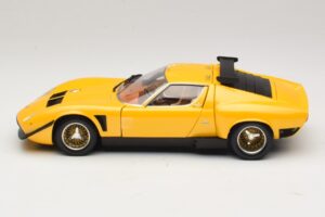 Lamborghini Miura SVR Yellow & Black Kyosho 1:18 08319GY Diecast — photo 4 of 8