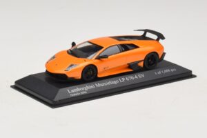 Lamborghini Murcielago LP670-4 SV Orange Metallic Minichamps 1:43 400103942 Diecast — photo 2 of 5