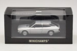 Lancia Beta HPE Silver Minichamps 1:43 400125711 Diecast — photo 5 of 5